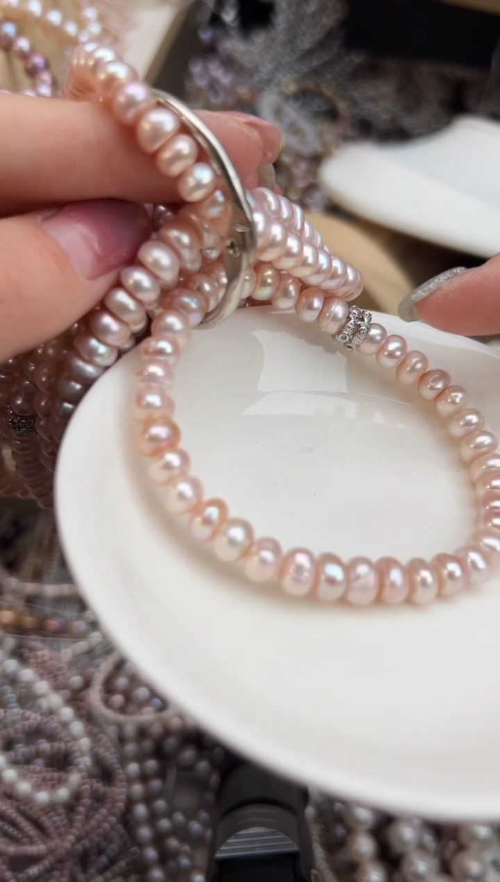 未镶嵌福利淡水珍珠粉色无核*强光珍珠手链6mm左右