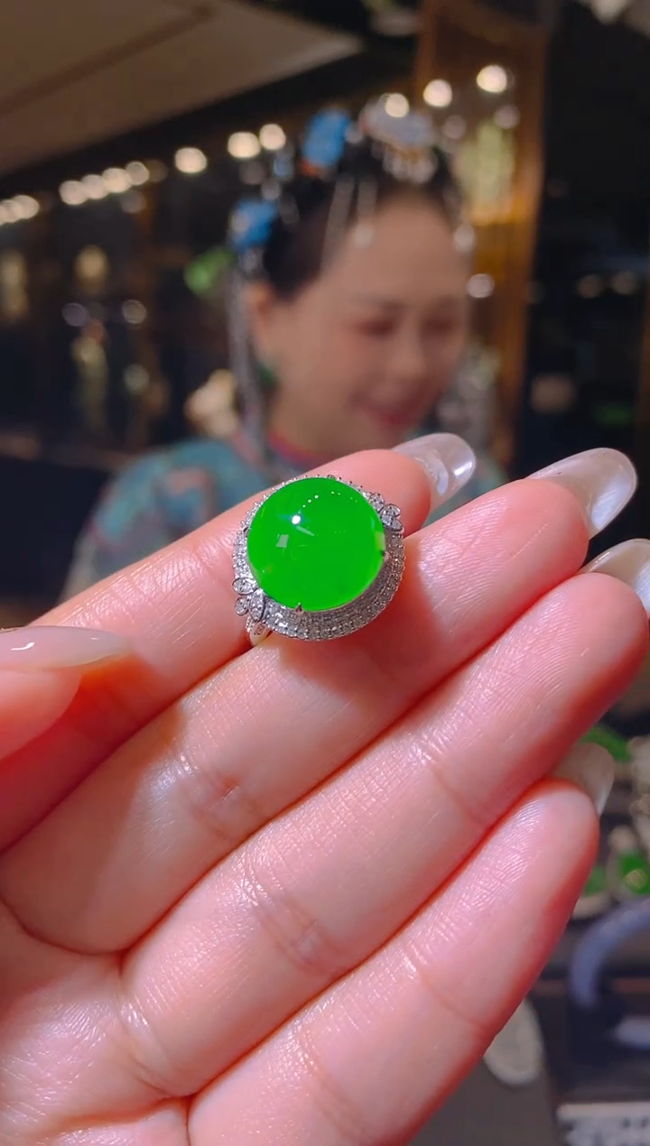 【闪购商品】翡翠戒指18K金镶嵌035