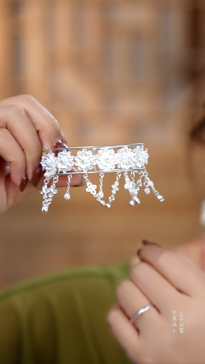 珐琅足银花丝莲花手镯*35.3