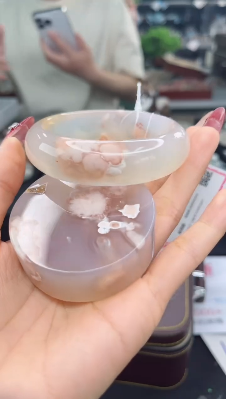 【闪购商品】石英质玉手镯未镶嵌58圈口（赠品镯心）3931219