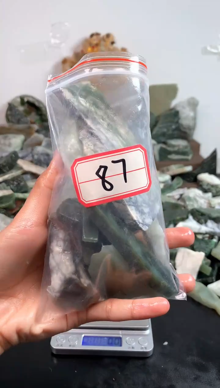 未镶嵌和田玉摆件87