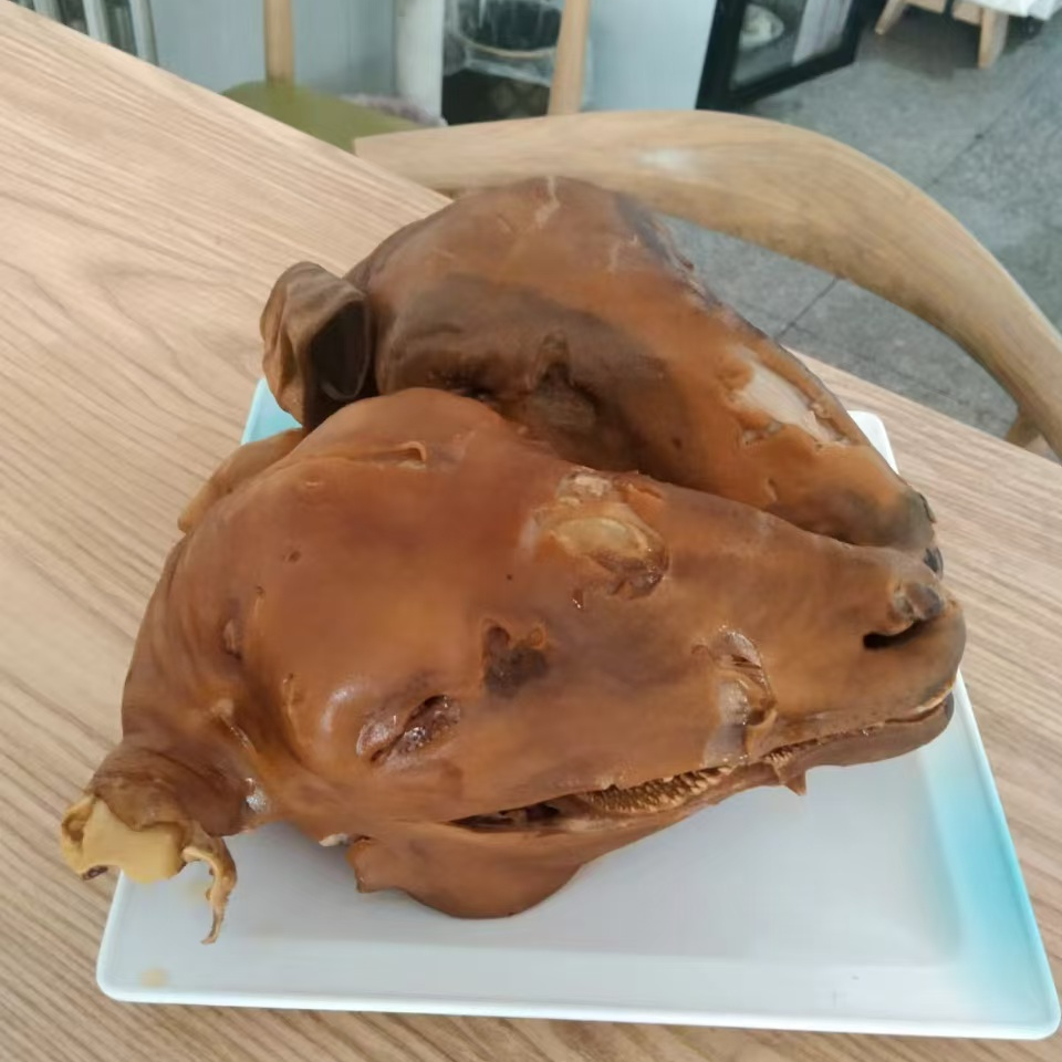 五香羊头（生 3.5 斤） 一个