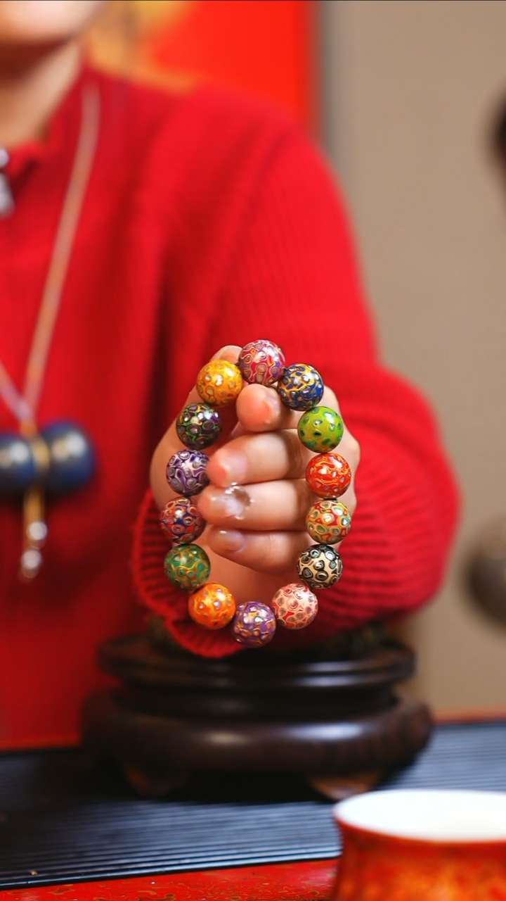 【闪购商品】1.5多宝罗手串大漆手串