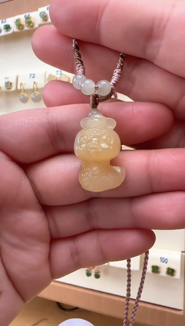 【闪购商品】和田玉颈饰未镶嵌小蛇吊坠