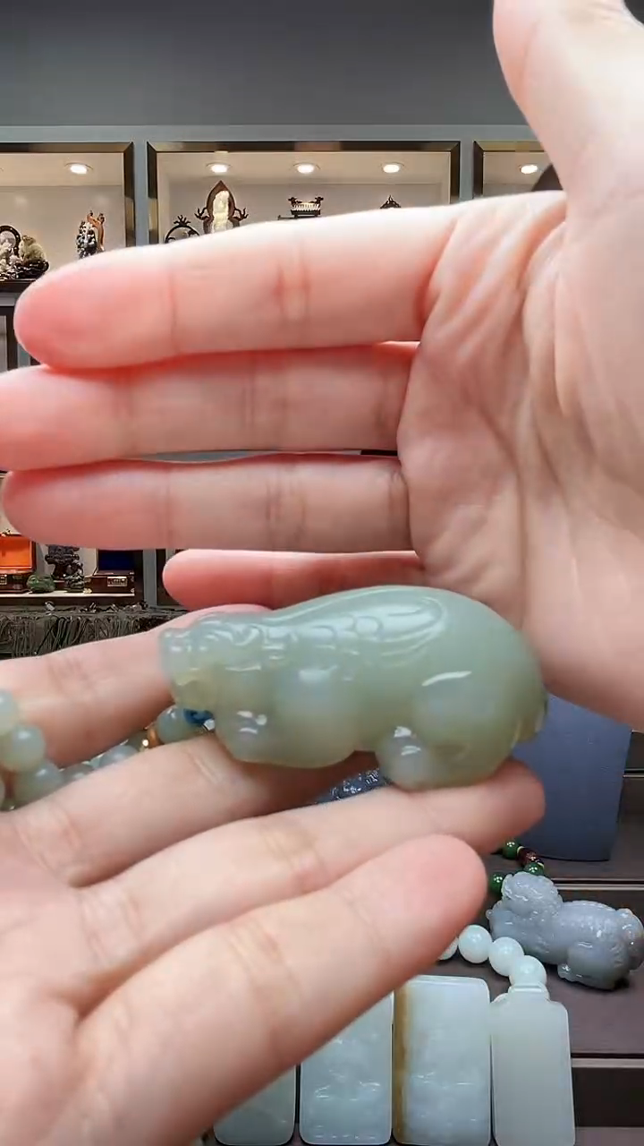 【闪购商品】和田玉颈饰未镶嵌苏