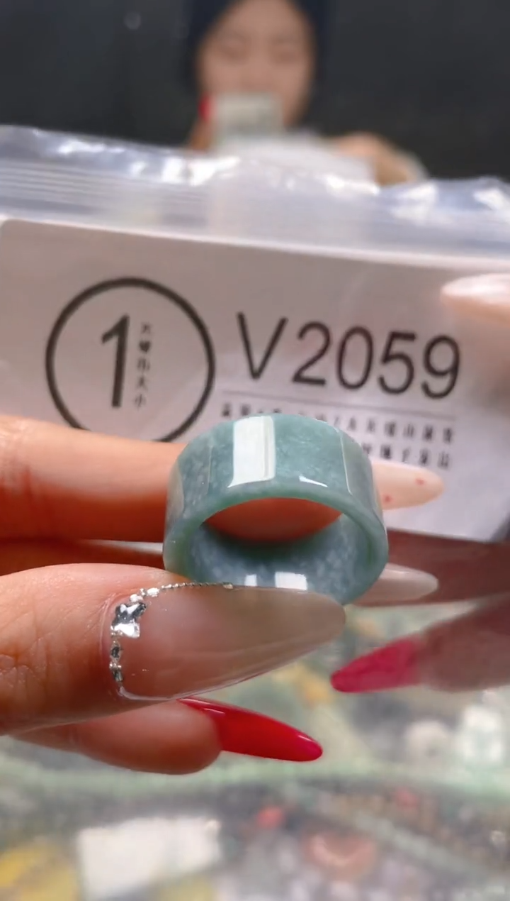 【闪购商品】翡翠颈饰未镶嵌20.9/V/翡翠A货一图一物