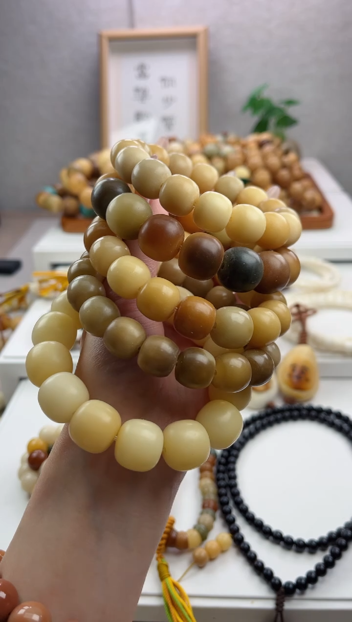 【闪购商品】菩提根/象牙果手串s29干磨桶珠13*14随机瑕疵不补