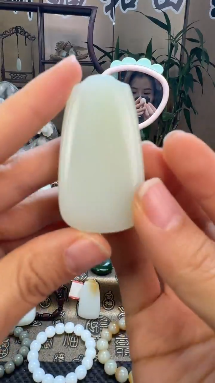 颈饰未镶嵌和田玉水滴牌
