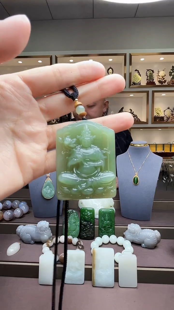 【闪购商品】和田玉挂件未镶嵌苏