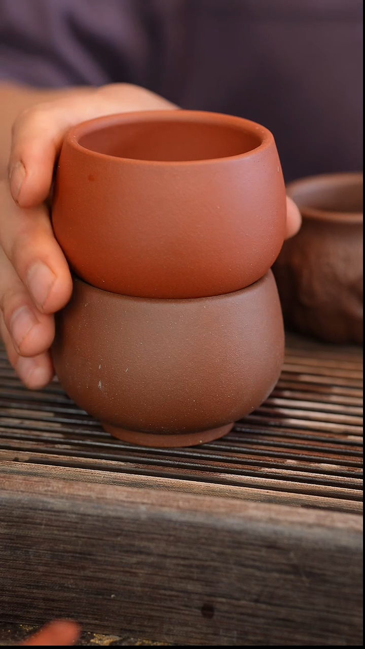 茶壶紫砂【发三个杯子】北红赤铁 变色龙 黑金砂 200cc【缸杯
