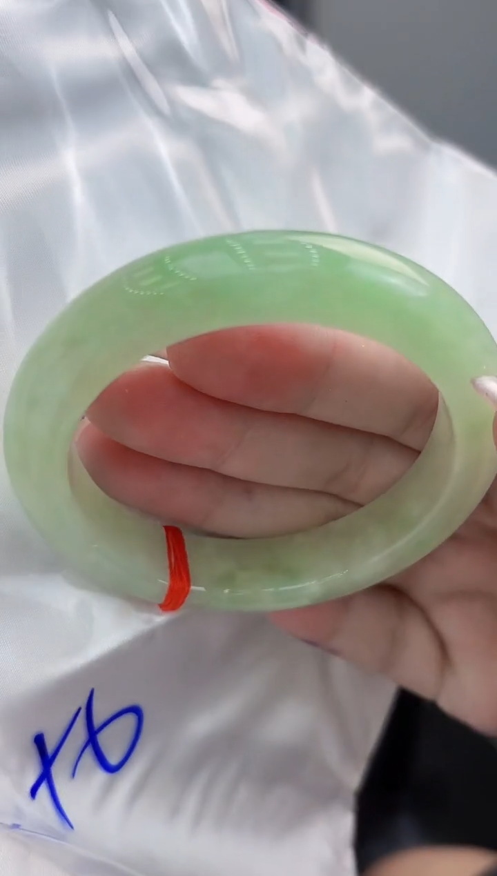 【闪购商品】翡翠手镯未镶嵌翡翠手镯