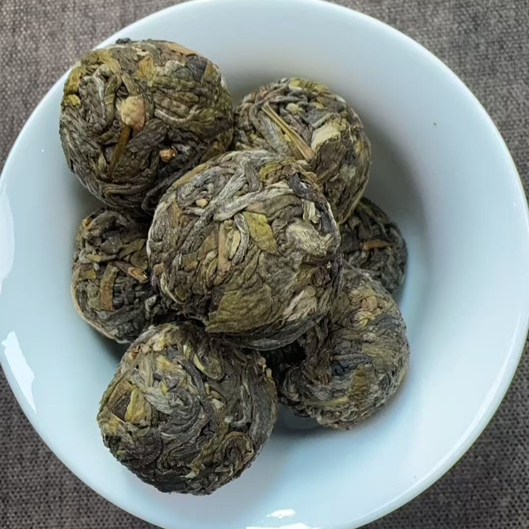 12月22日 1公斤 25年背阴山  生茶龙珠 T6089