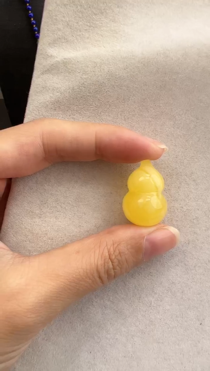 【闪购商品】琥珀裸石未镶嵌10118300-吊坠