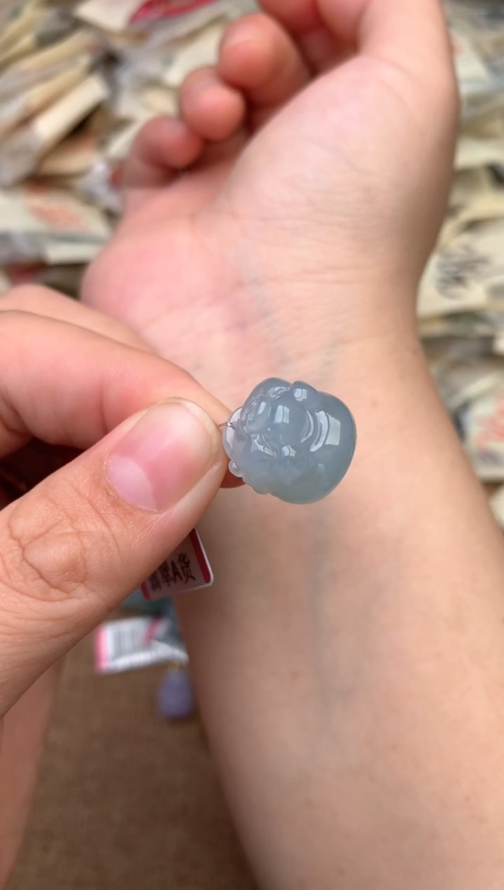 未镶嵌挂件翡翠一