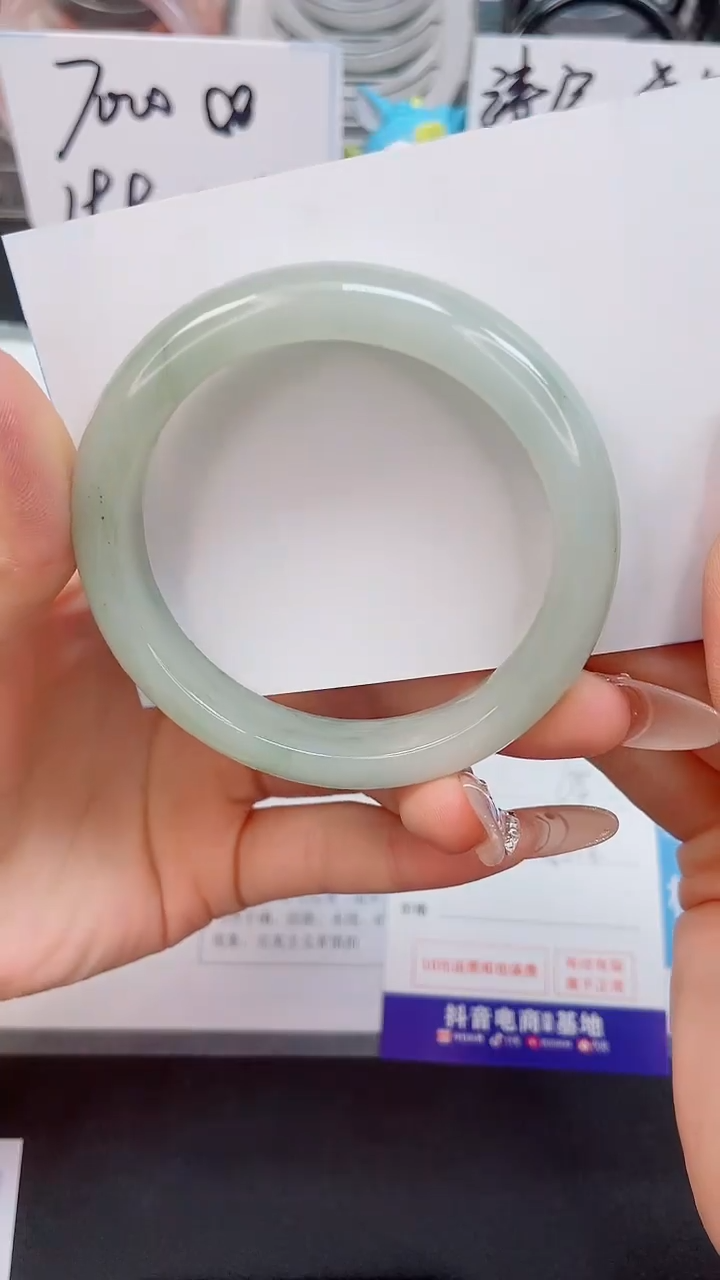 【闪购商品】石英质玉手镯未镶嵌65--圈口56.6