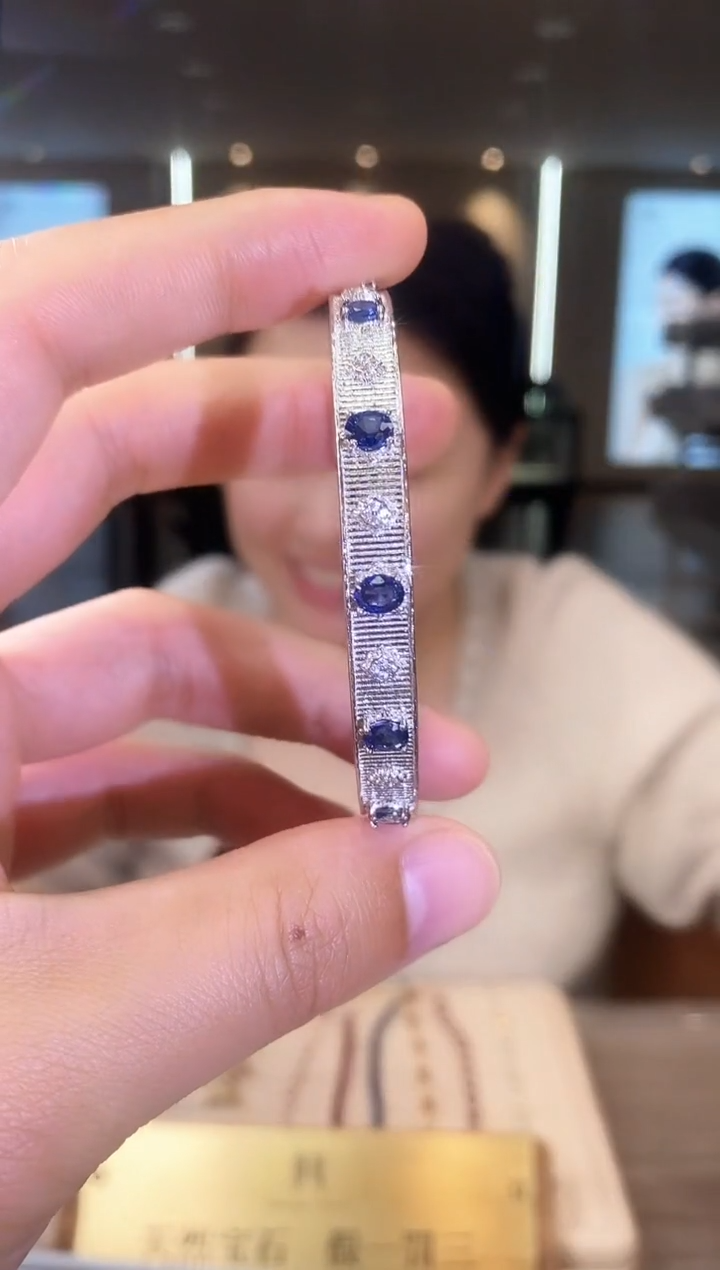 【闪购商品】蓝宝石手镯银S925镶嵌01
