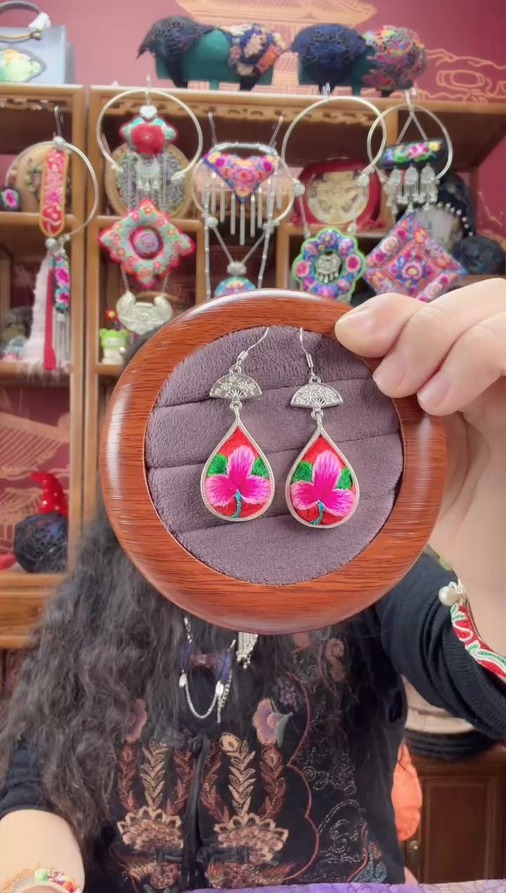 刺绣耳环103甜甜家