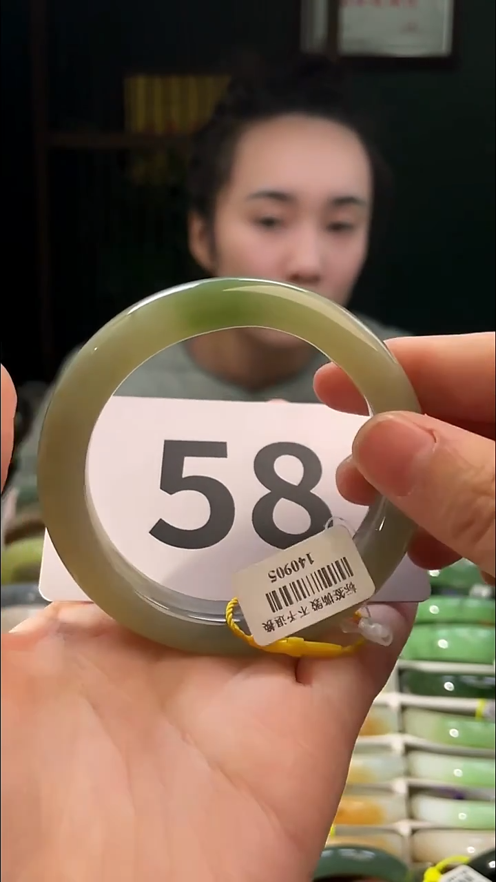 定制和田玉和田玉手镯纹