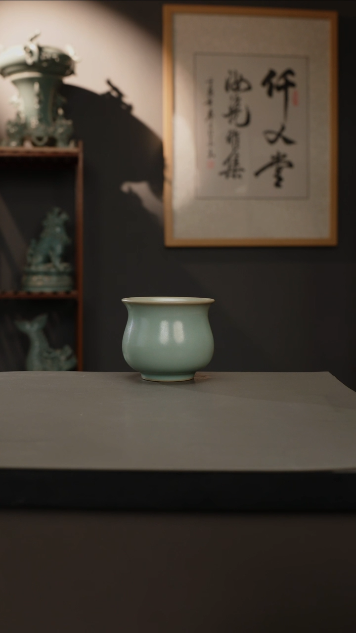 【闪购商品】杯仿古釉原矿 玉兰杯