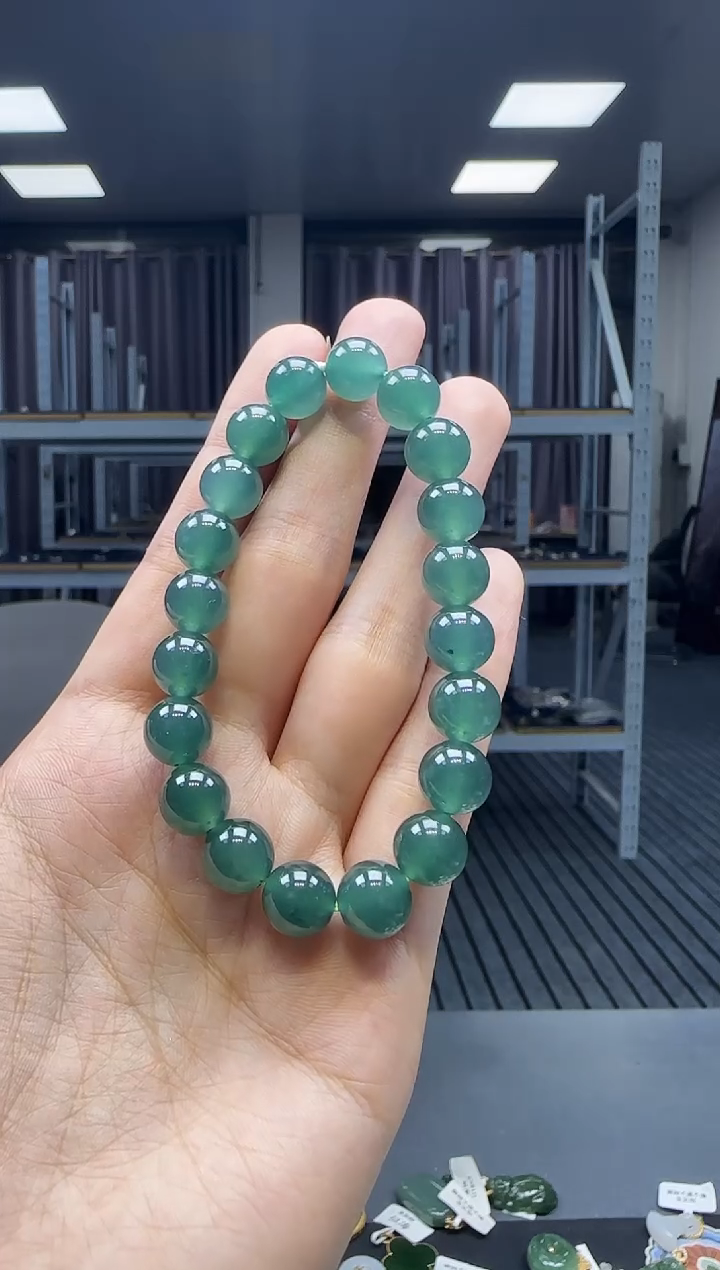 未镶嵌手串翡翠1