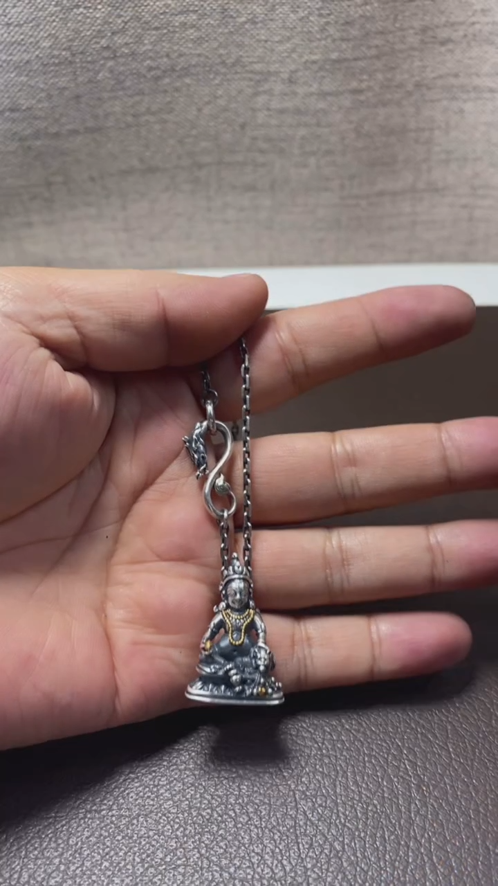 【闪购商品】诺拉（多样性发货，发其一）