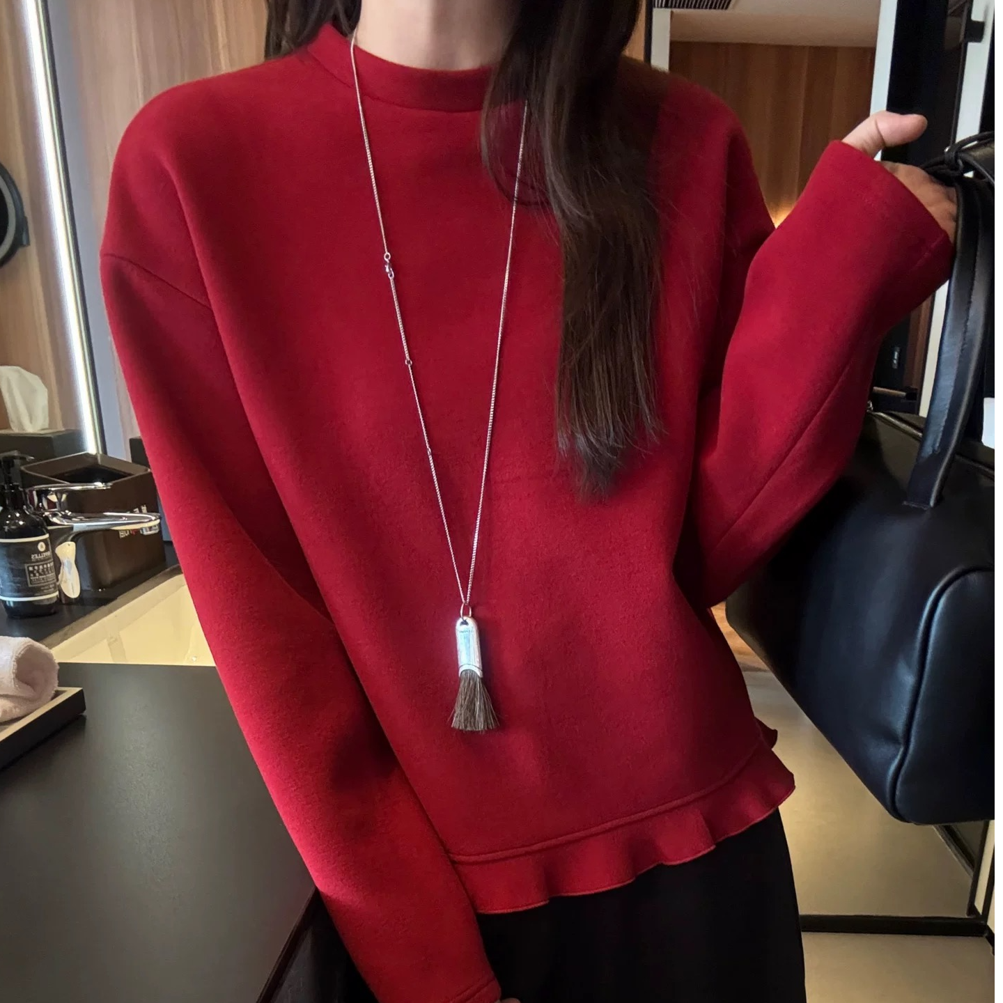 新款爆款时髦上衣高质量上档次木耳边专柜正品减龄气质不撞款卫衣