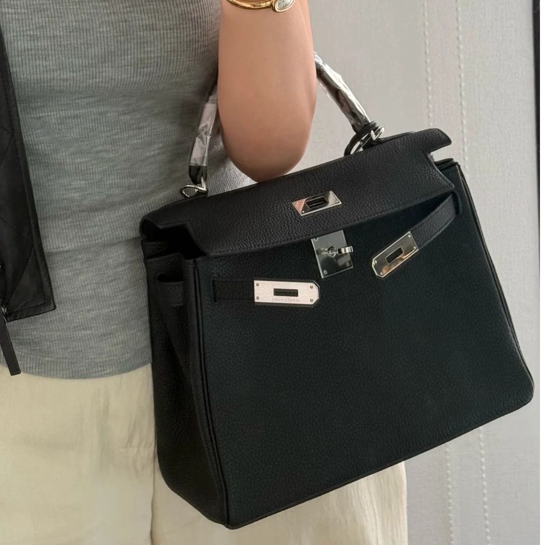 99新 Hermes/爱马仕 小花Jerry Kelly28T刻银扣 手提包