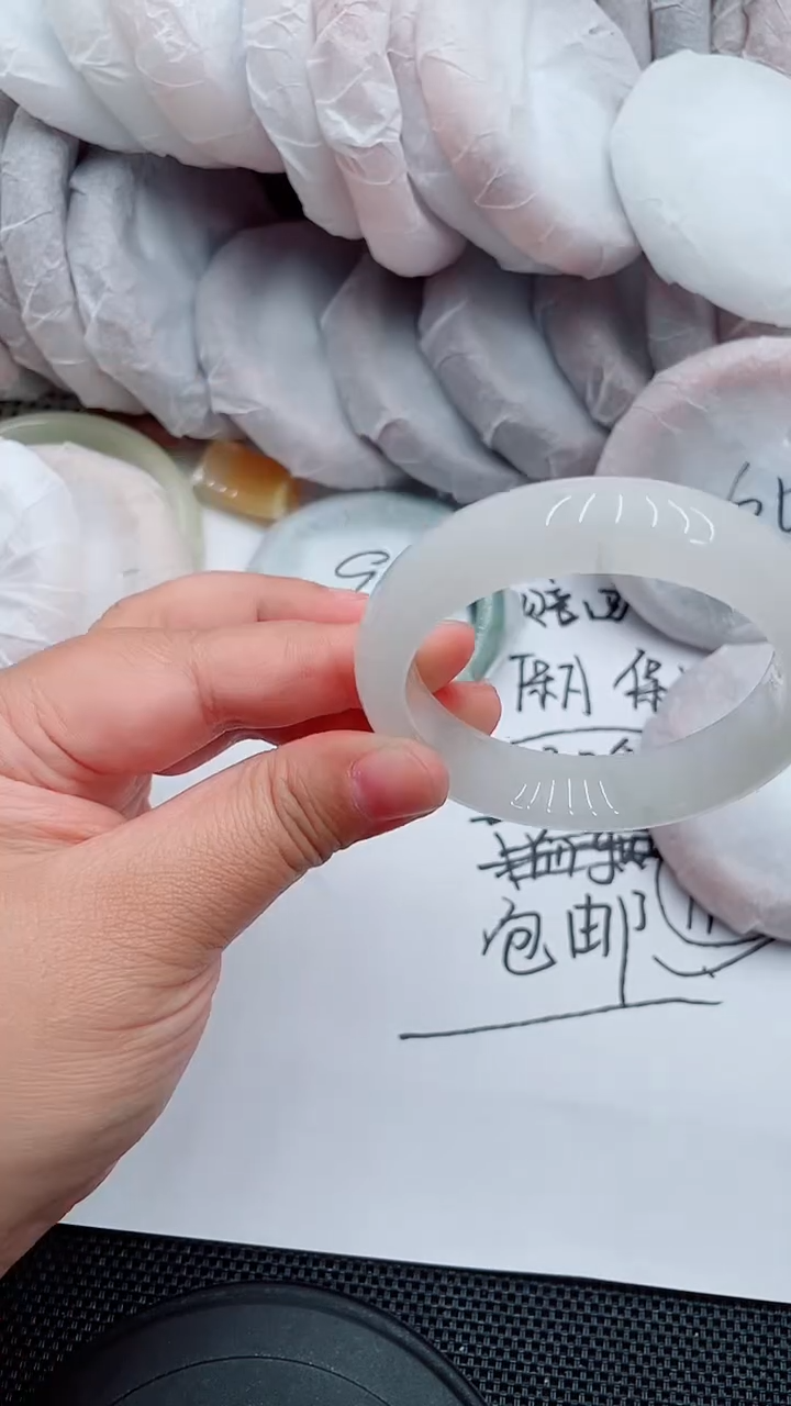 未镶嵌手镯石英质玉203-54-55