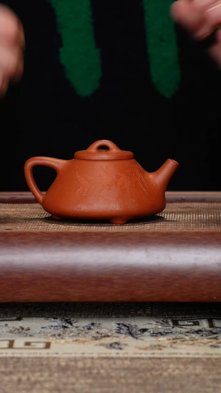 【闪购商品】紫砂茶壶子冶降坡竹子刻绘半手工