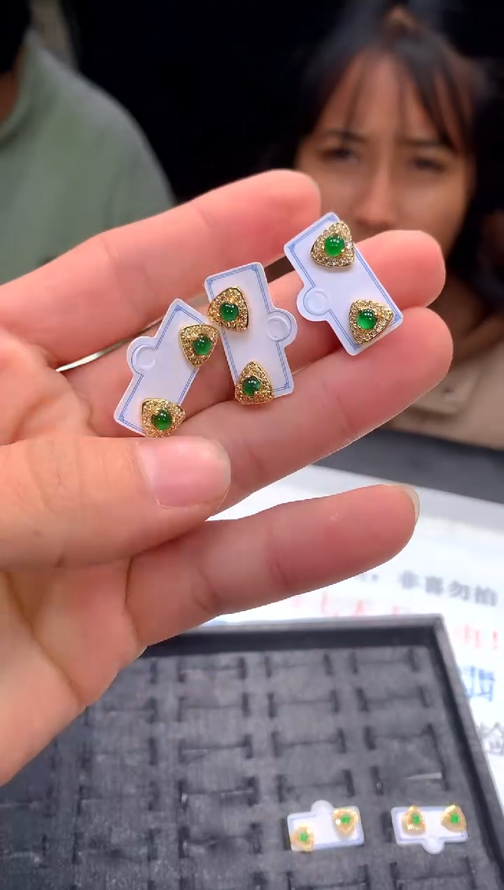 【闪购商品】定制翡翠未镶嵌39-多样性发货（发其一）