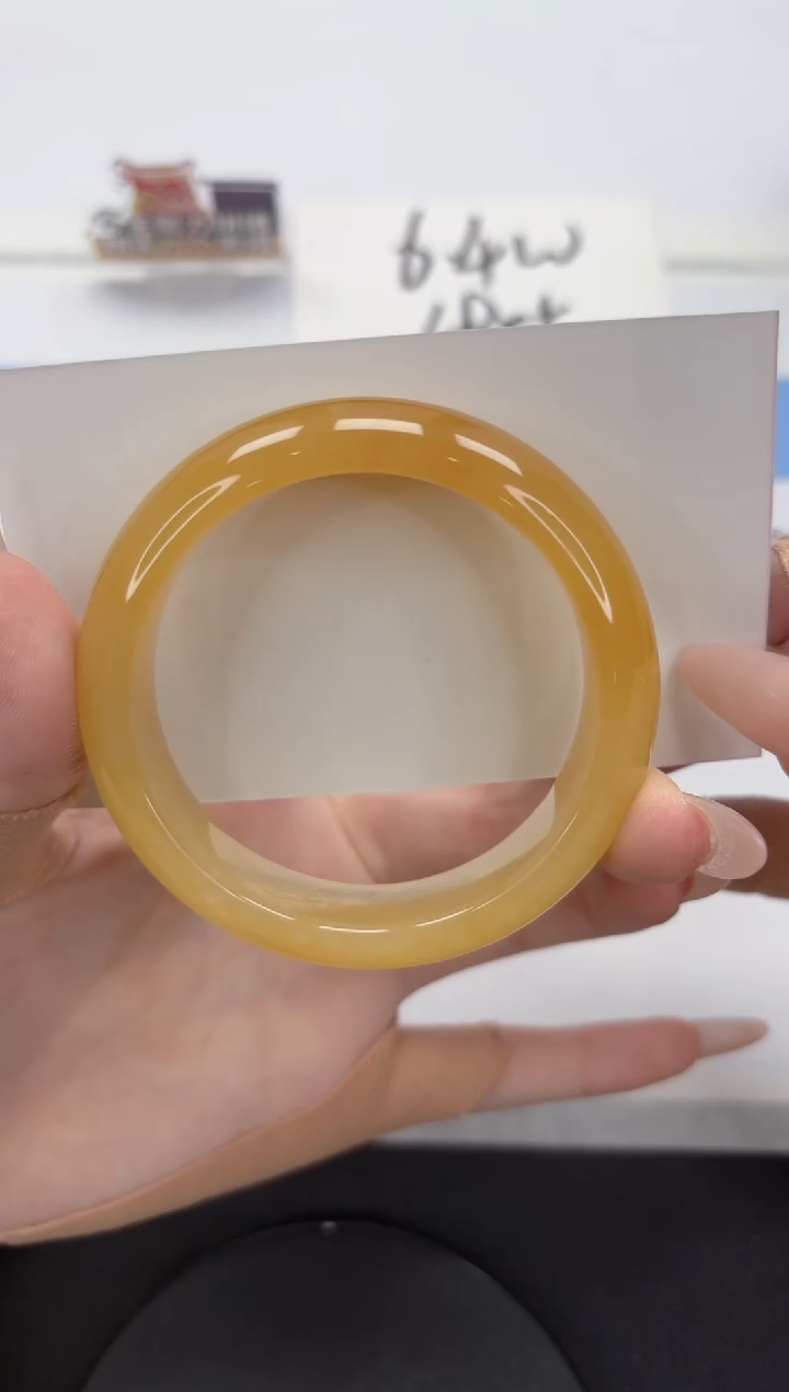 【闪购商品】石英质玉手镯未镶嵌A110-56.6