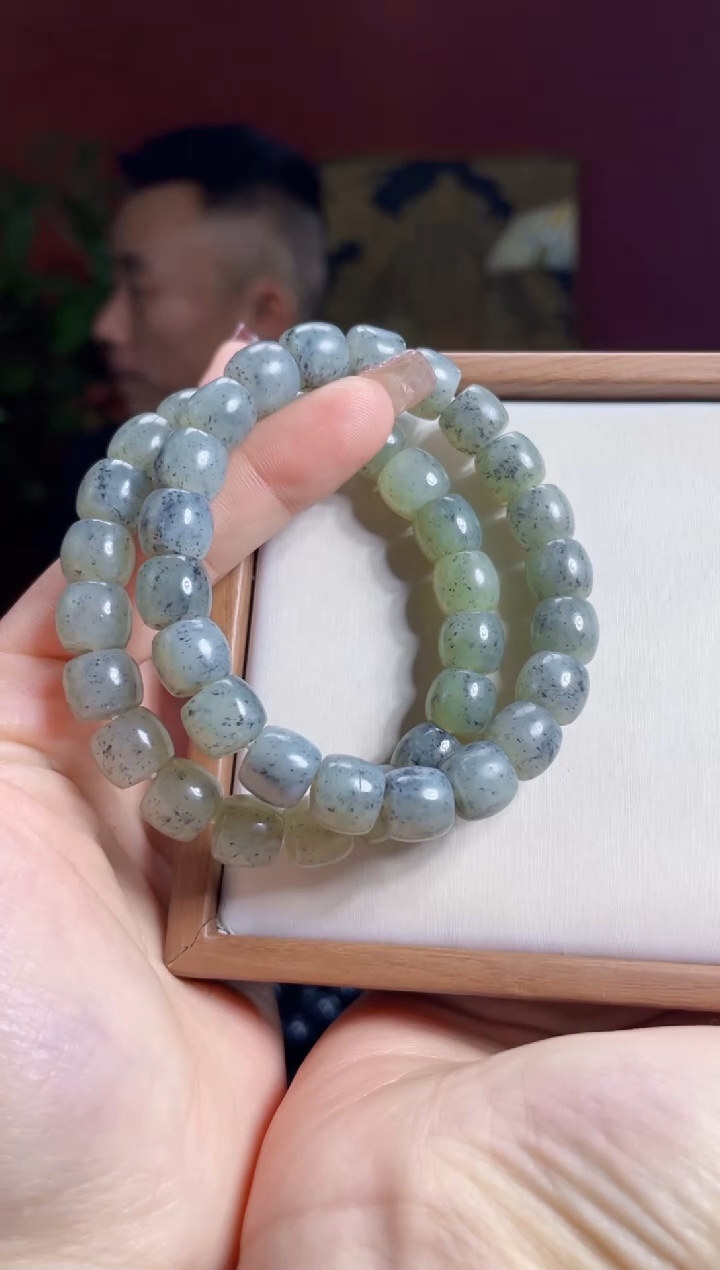 未镶嵌和田玉挂件青花卡10直切