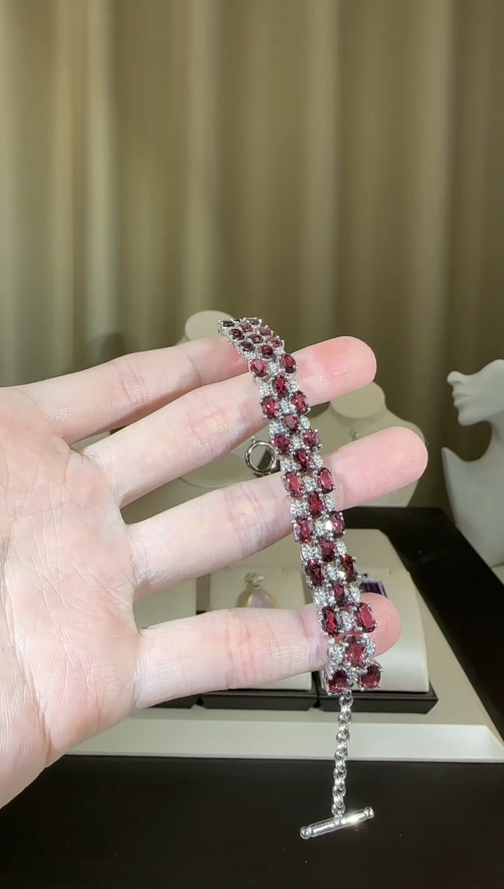 【闪购商品】石榴石手链银S925镶嵌高级款