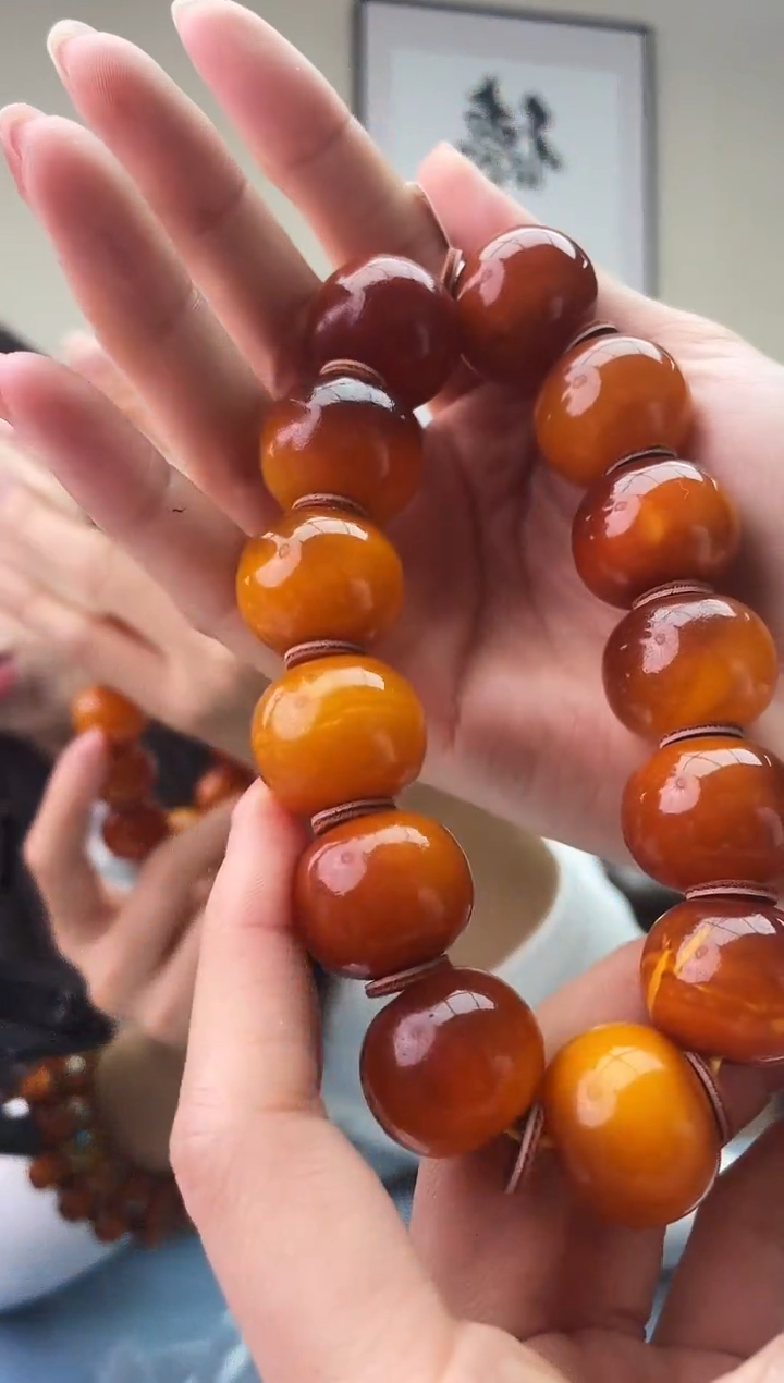 琥珀未镶嵌珠宝奇石T065假一罚十，多样性发一件