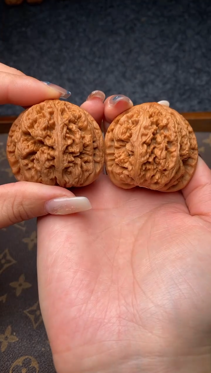 把件文玩核桃B39号48尺粗筋