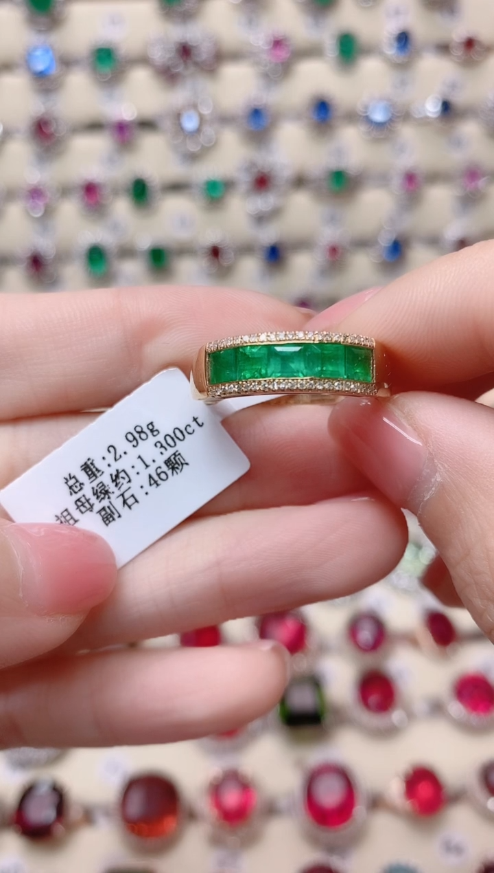 【闪购商品】祖母绿18K金戒指18K金镶嵌1