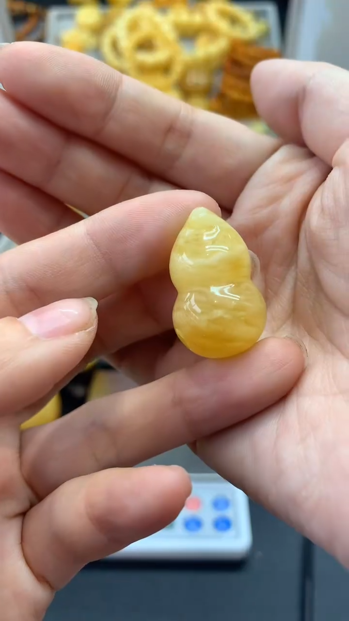 【闪购商品】琥珀珠宝奇石未镶嵌744