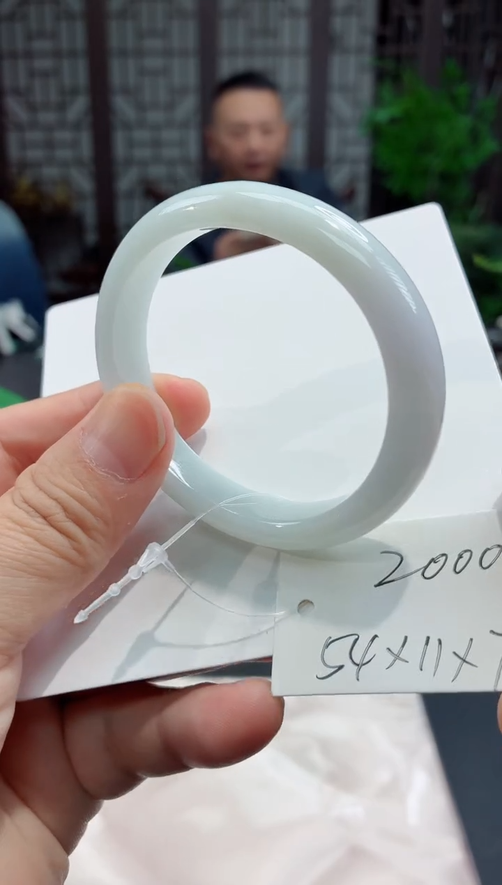 未镶嵌手镯（贵妃镯）翡翠缅甸翡翠手镯8