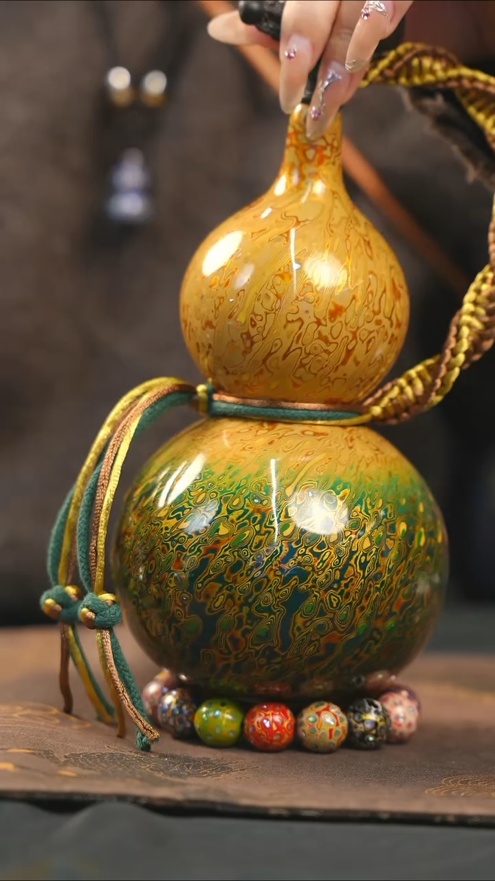 【闪购商品】WE208漆艺酒葫芦不包手串及旋转底座