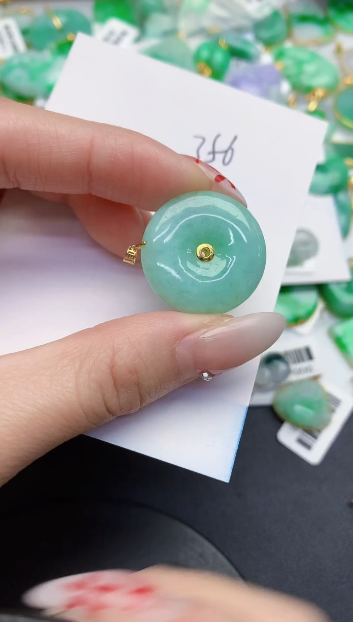 【闪购商品】翡翠颈饰18K金镶嵌00000000000