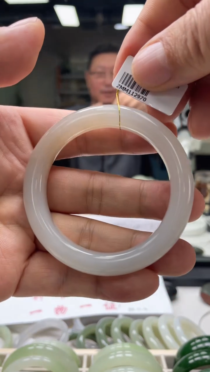 【闪购商品】和田玉手镯未镶嵌编码2970 圈口54-55