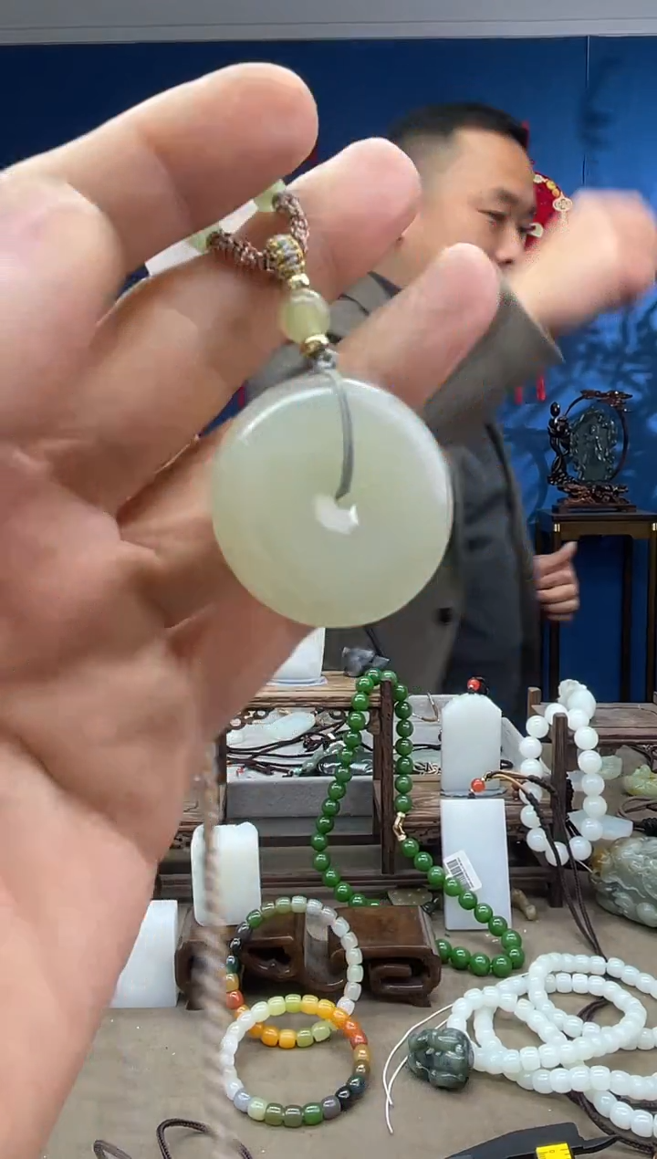 【闪购商品】和田玉颈饰未镶嵌1