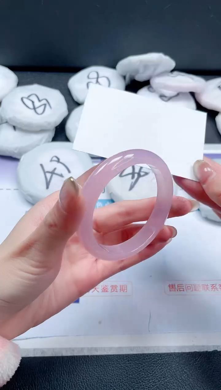 【闪购商品】石英质玉手镯未镶嵌 10J236-54