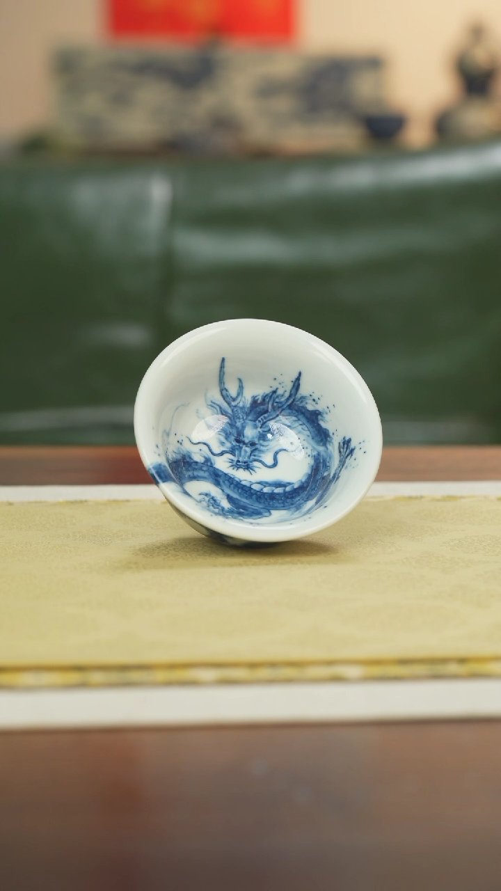 【闪购商品】瓷片青花柴窑墨龙（预定15）