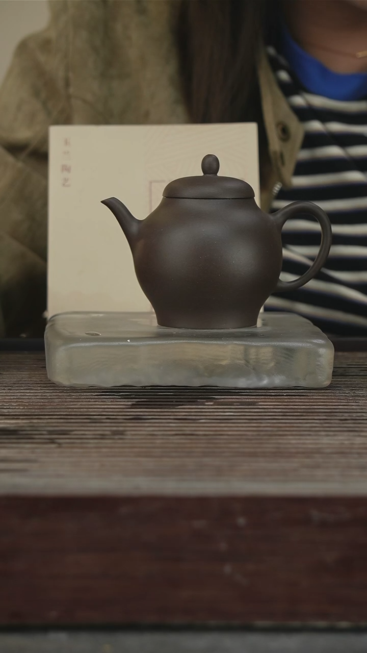 茶壶紫砂69号240CC