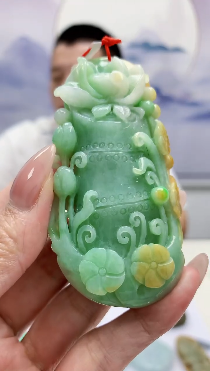 【闪购商品】定制翡翠未镶嵌4812MM-毛货挂件65