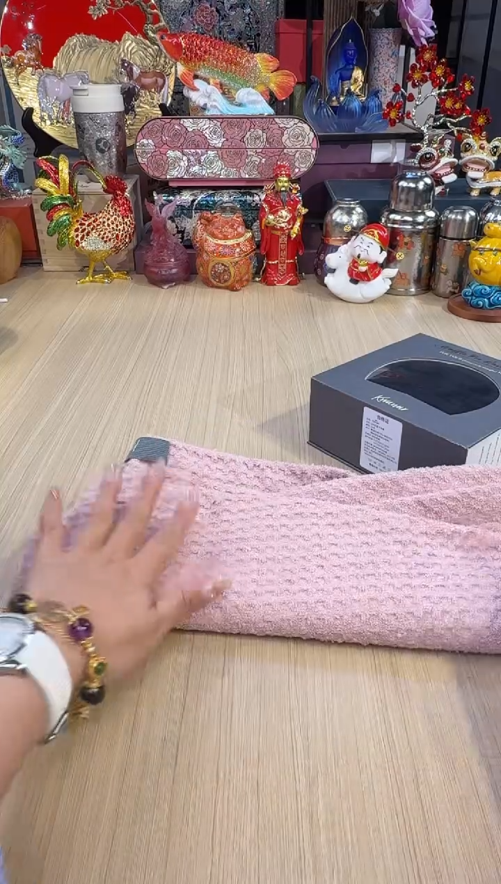 153灰盒干发帽-粉