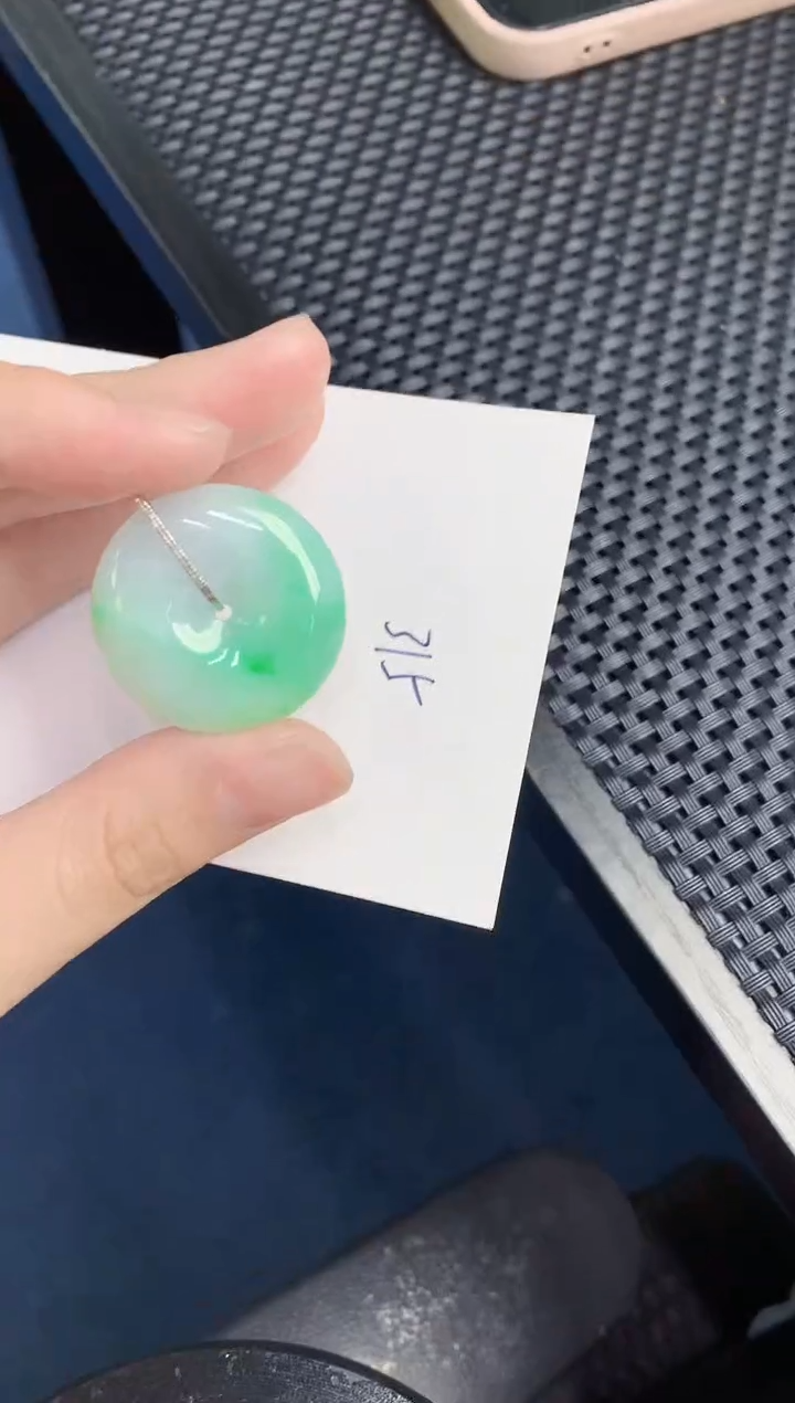 【闪购商品】翡翠颈饰18K金镶嵌0000000000