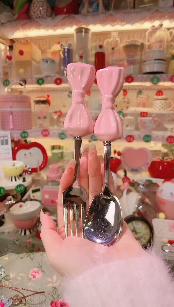 【闪购商品】摆件蝴蝶结叉勺品质好，发货快，放心拍