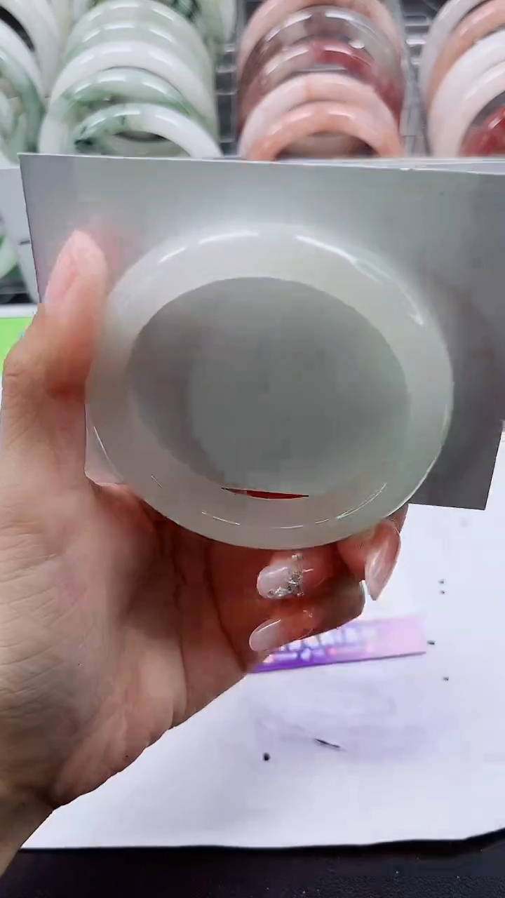 【闪购商品】石英质玉手镯未镶嵌A158-54/55